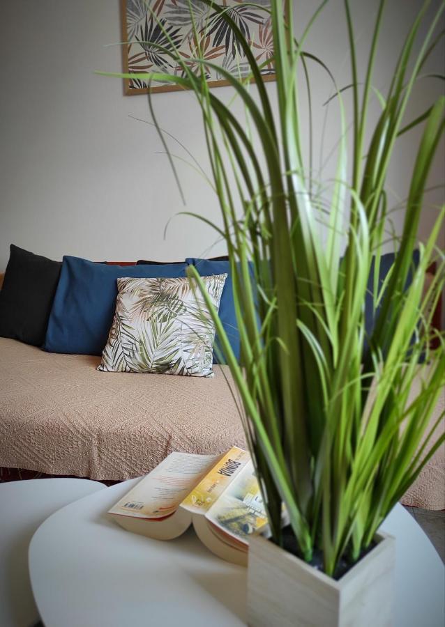Lago Apartamenty I Pokoje Leba Luaran gambar