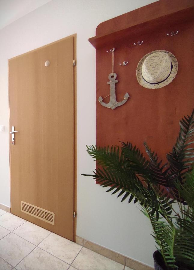 Lago Apartamenty I Pokoje Leba Luaran gambar