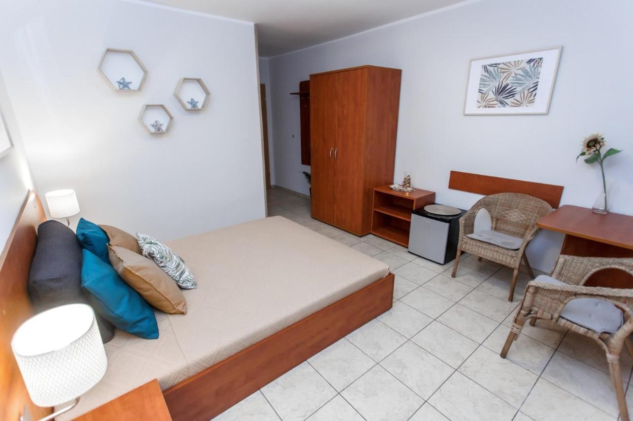 Lago Apartamenty I Pokoje Leba Luaran gambar